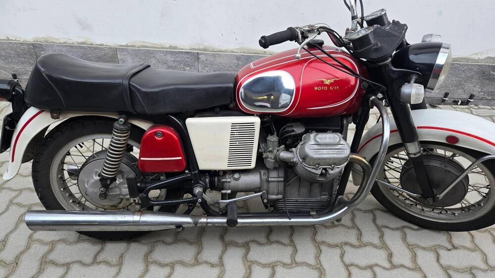 Moto Guzzi V7 SPECIAL (2)