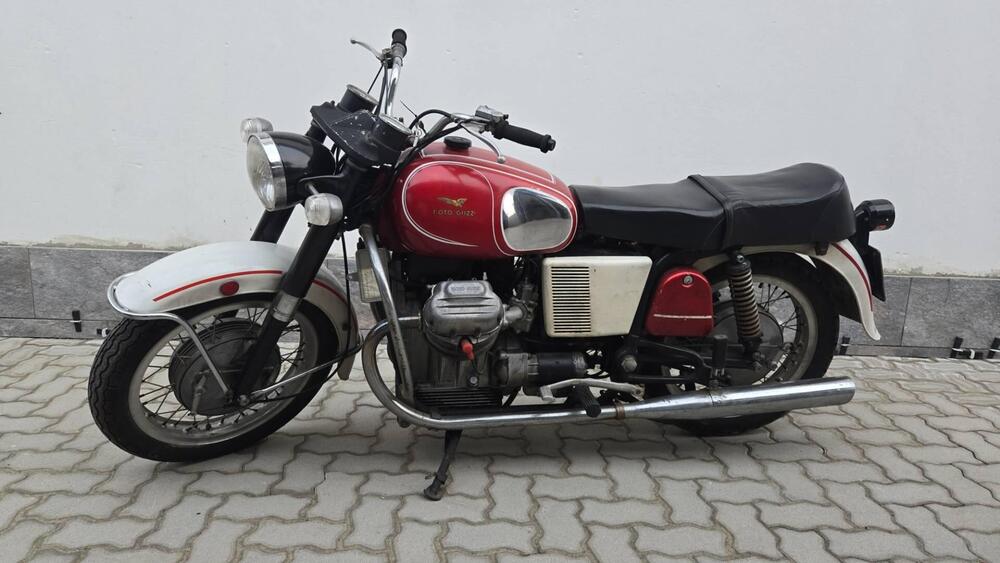 Moto Guzzi V7 SPECIAL (6)