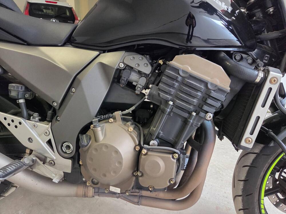 Kawasaki Z 750 (2003 - 06) (2)