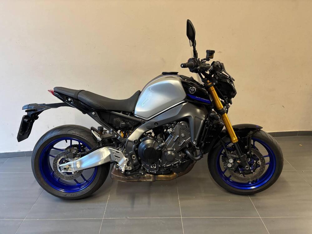 Yamaha MT-09 SP (2021 - 23) (7)