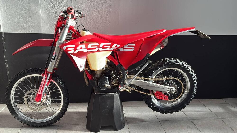 GASGAS EC 350 F (2023) (2)