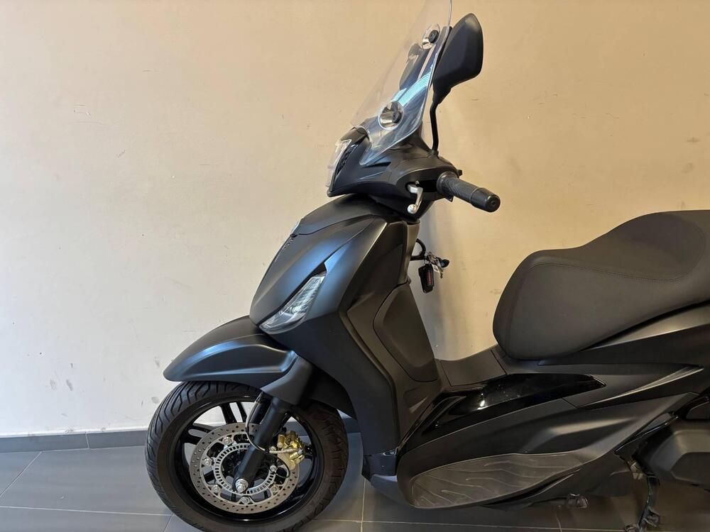 Piaggio Beverly 400 ABS-ASR (2021 - 24) (3)