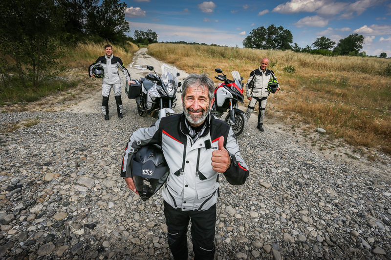 Come vanno in fuoristrada? Ce lo dice il Perfetto nel video d&#039;apertura