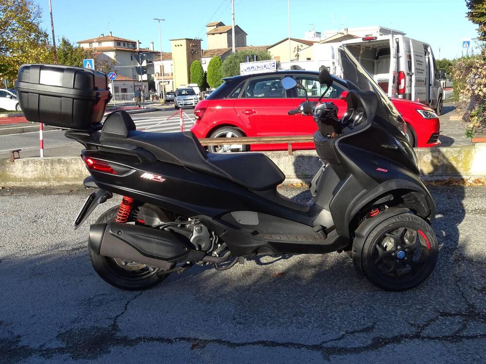 Piaggio Mp3 350 ie ABS (2018 - 19) (5)