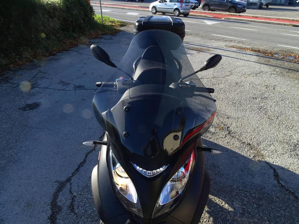 Piaggio Mp3 350 ie ABS (2018 - 19) (17)