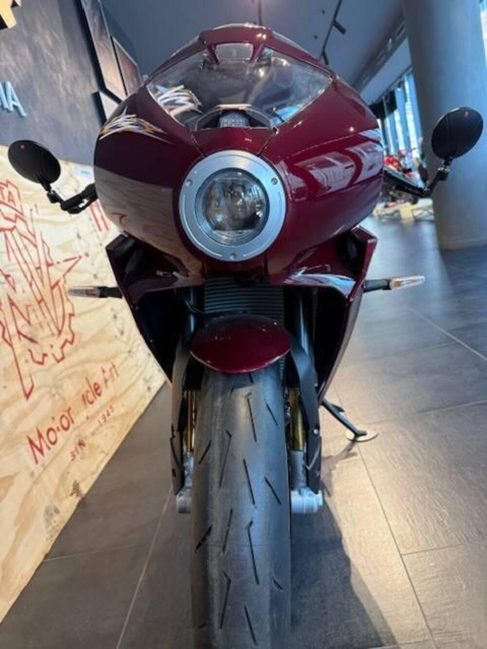 MV Agusta Superveloce 800 98 (2023 - 26) (7)