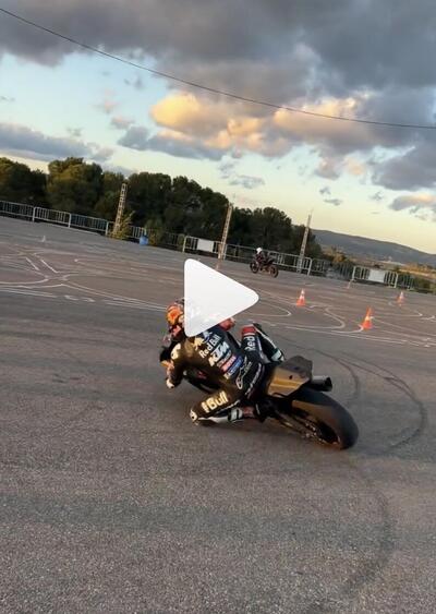 Vi&ntilde;ales come giotto, disegna cerchi in derapata controllata [VIDEO]