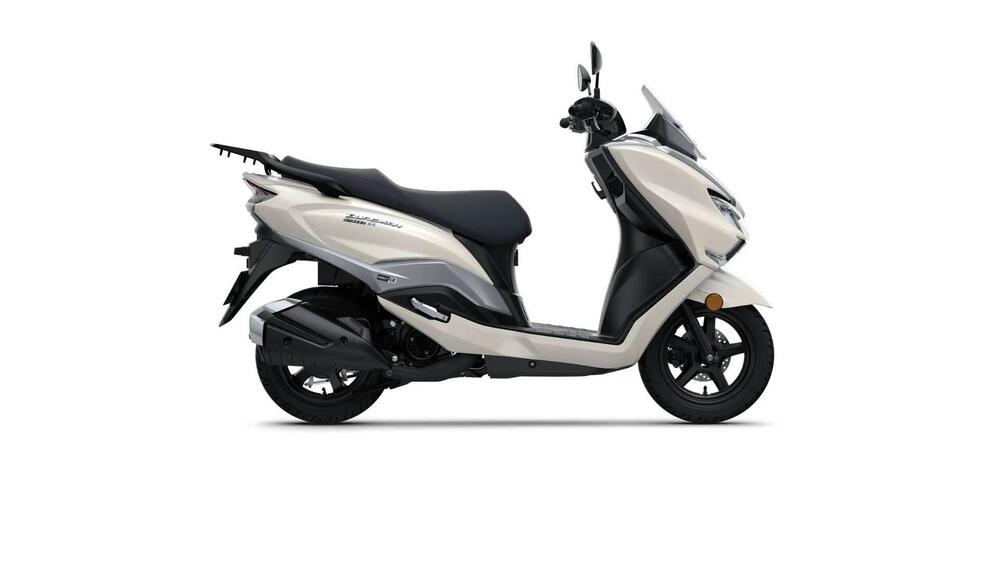 Suzuki Burgman Street 125 Executive (2023 - 26) (3)