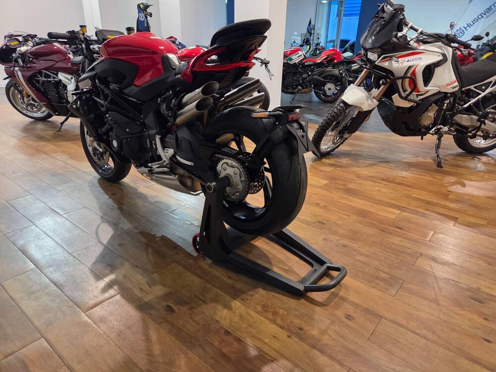 MV Agusta Brutale 1000 RS (2022 - 26) (9)