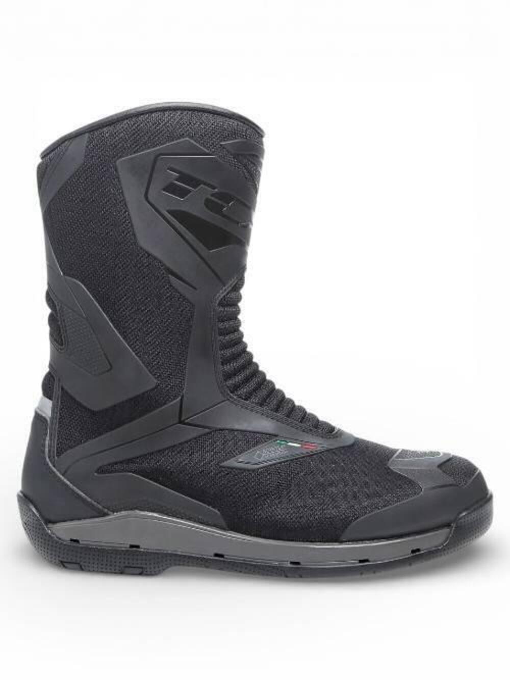 Stivali TCX mod. Clima Sorround GORE TEX Tcx focus on boots (2)