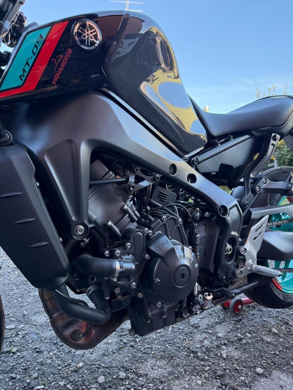 Yamaha MT-09 (2021 - 23) (7)