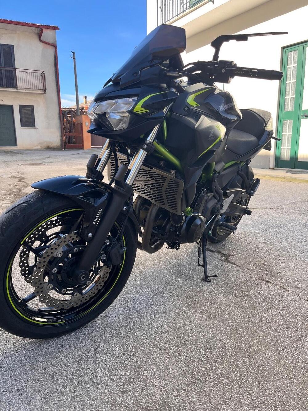 Kawasaki Z 650 (2021 - 24) (5)