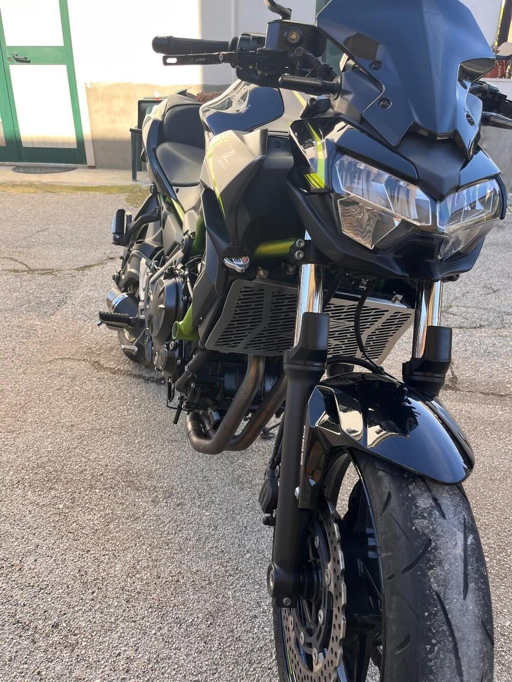 Kawasaki Z 650 (2021 - 24) (7)