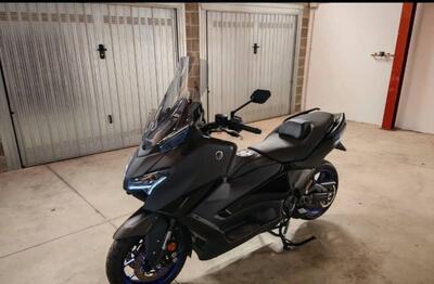 Yamaha T-Max 560 (2025 - 26) usata