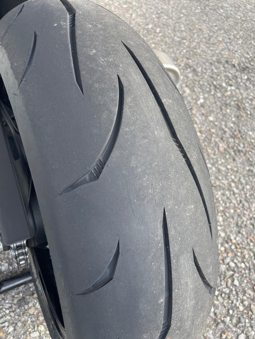 KTM 1390 Super Duke R (2024 - 26) (2)