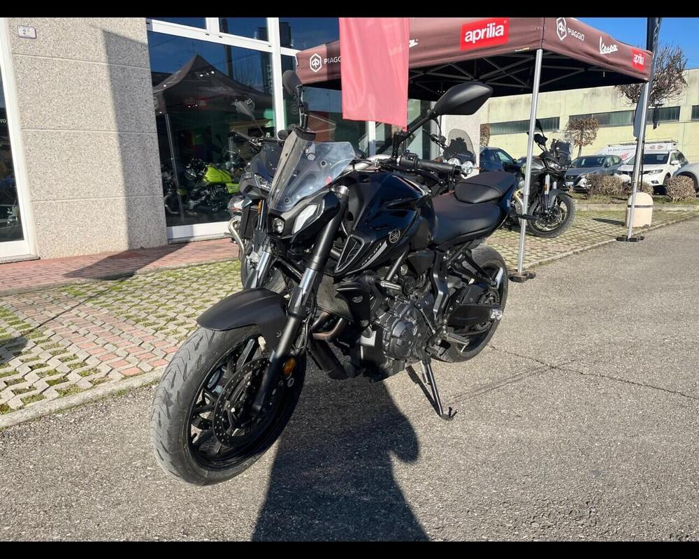 Yamaha MT-07 Pure (2023 - 25)