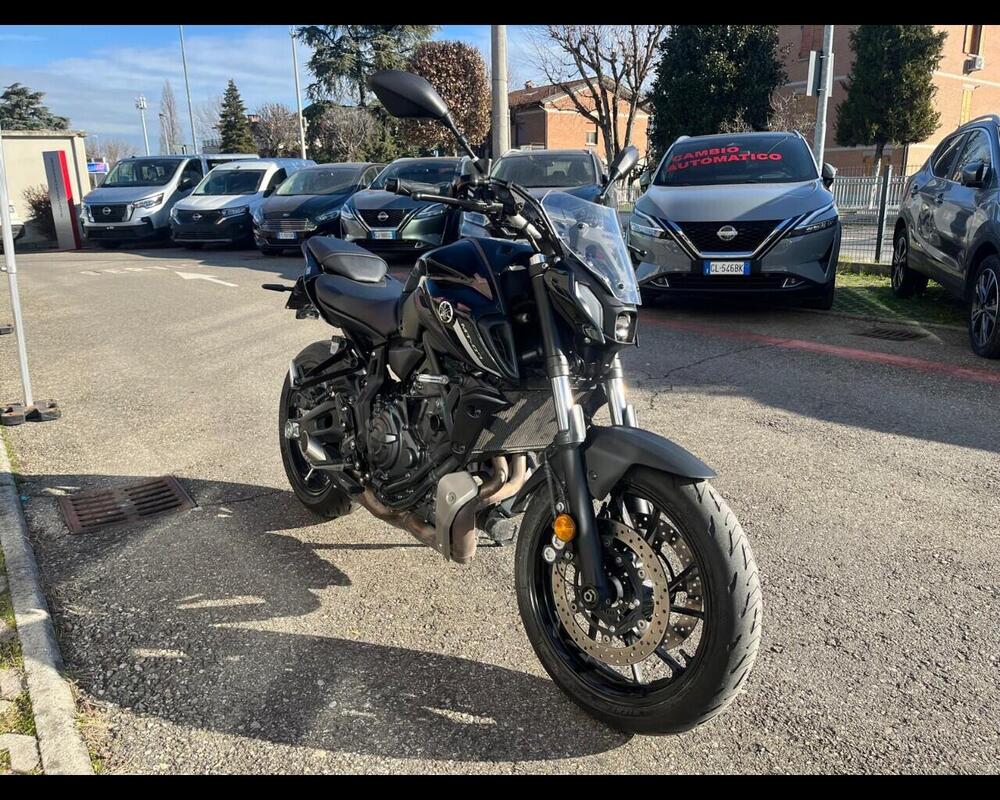Yamaha MT-07 Pure (2023 - 25) (3)