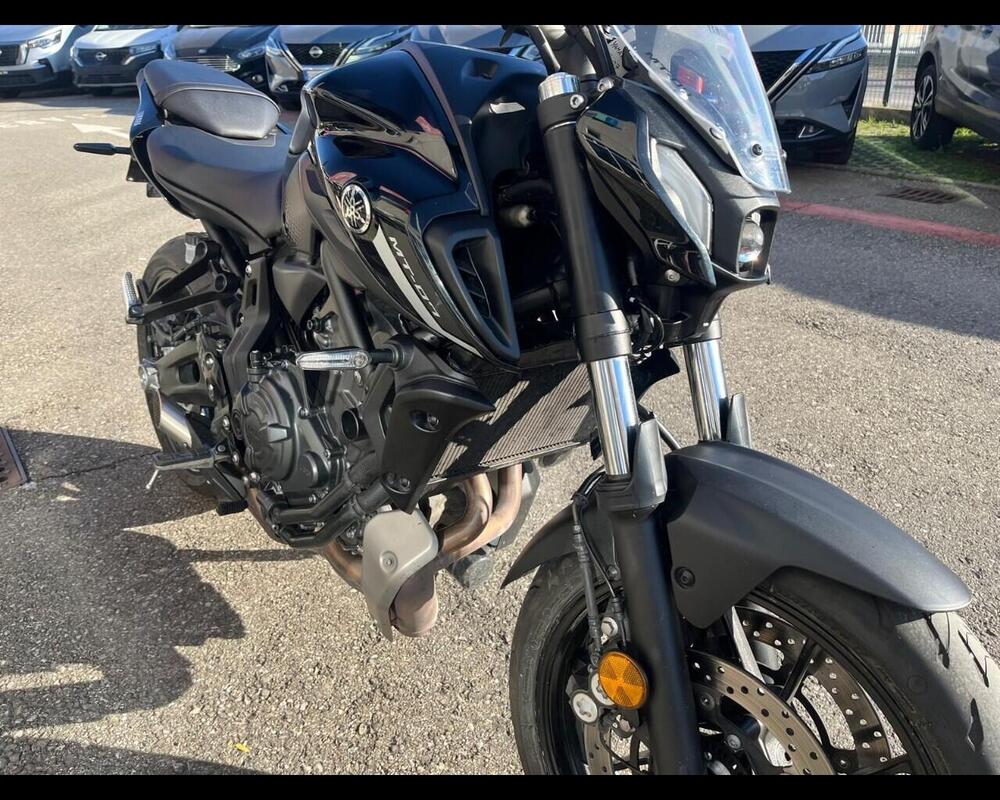 Yamaha MT-07 Pure (2023 - 25) (10)