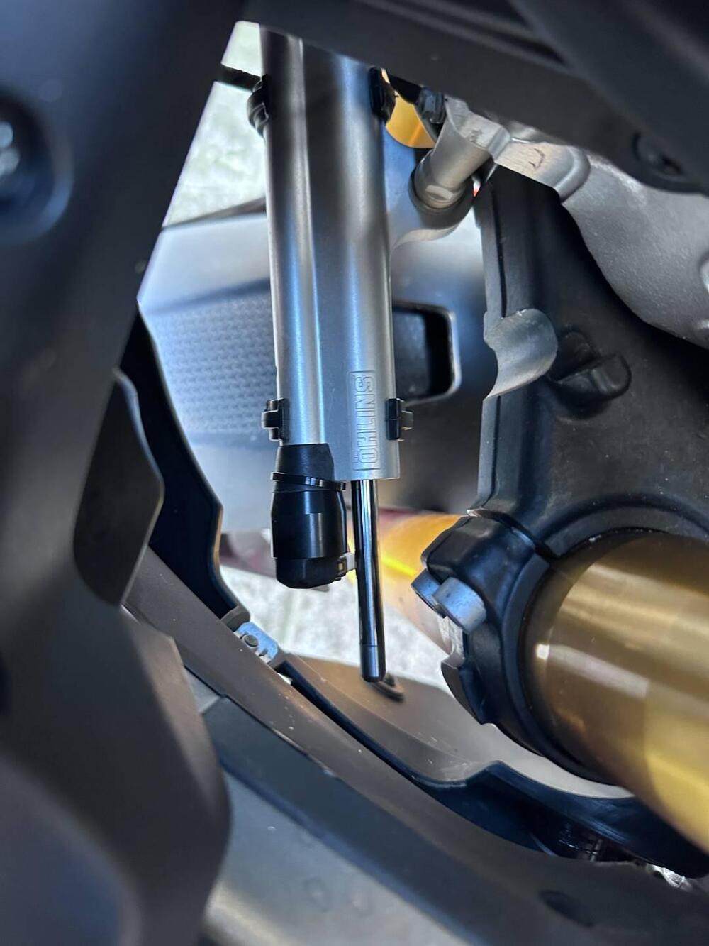 Aprilia Tuono V4 Factory (2021 - 24) (10)