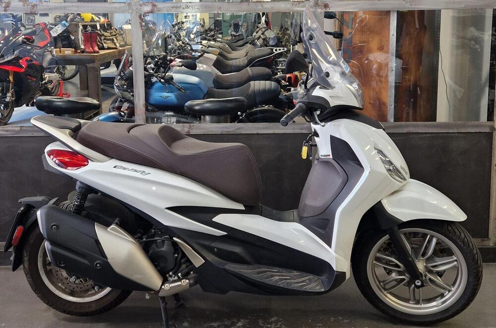 Piaggio Beverly 400 ABS-ASR (2021 - 24)