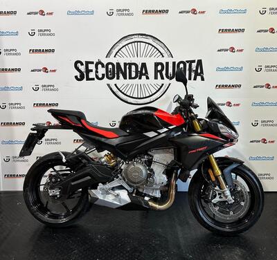 Aprilia Tuono 660 Factory (2025 - 26) usata