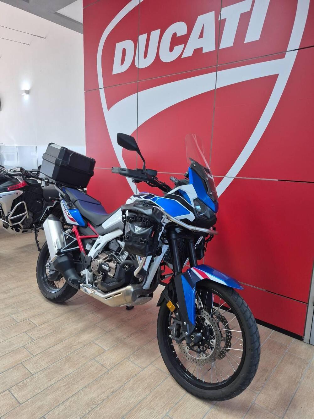 Honda Africa Twin CRF 1100L Urban DCT (2022 - 23) (2)