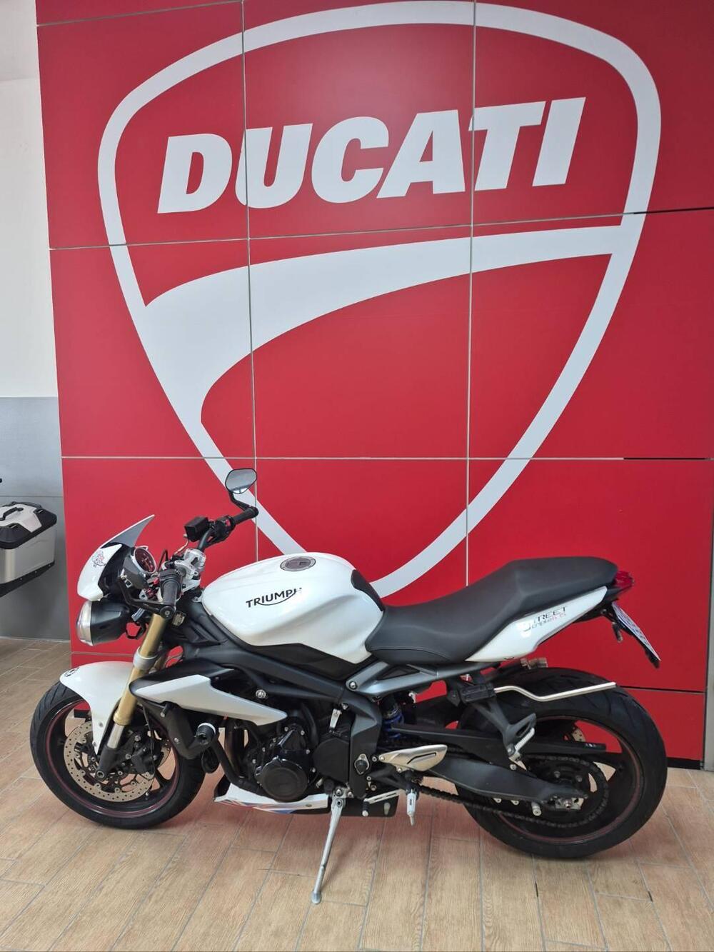 Triumph Street Triple S (2017 - 19) (4)