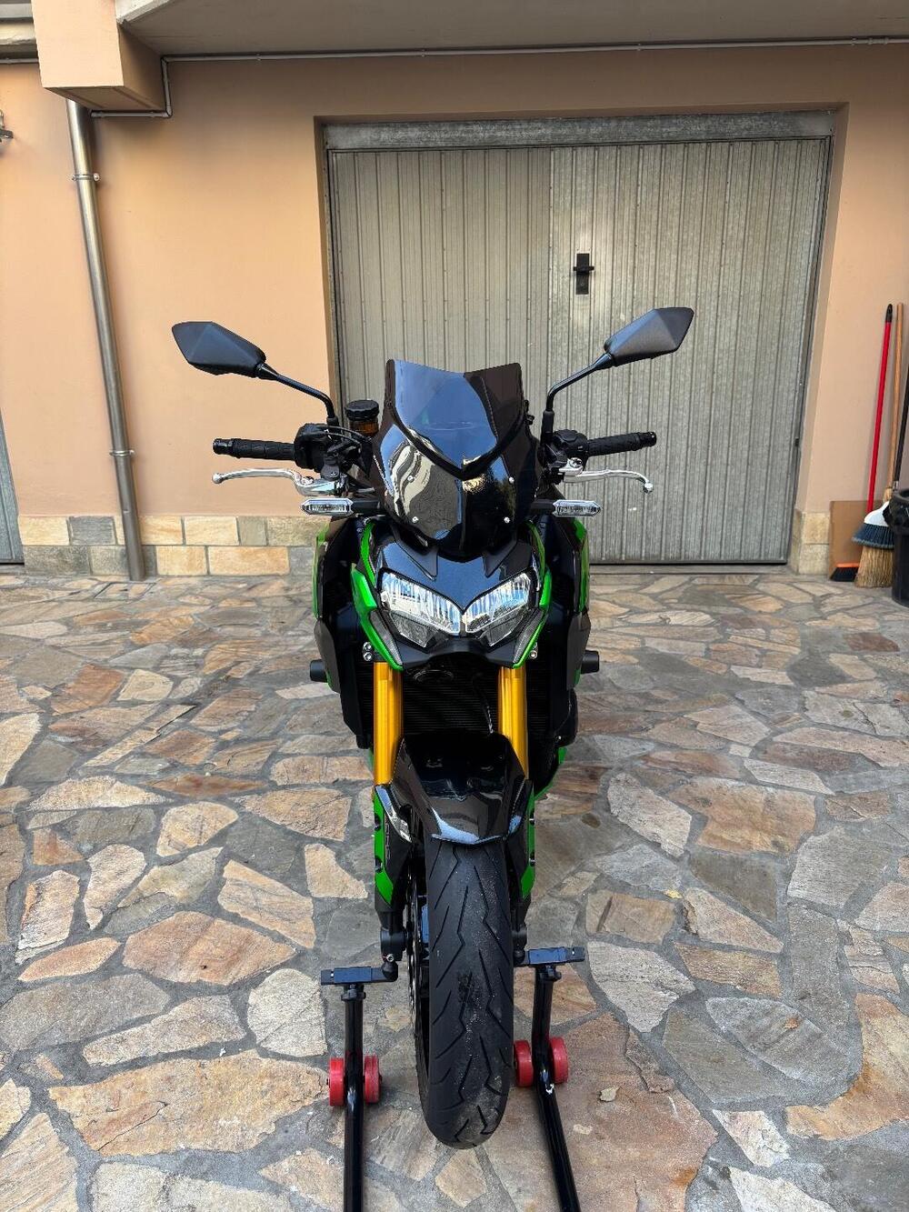 Kawasaki Z 900 SE (2022 - 24) (6)