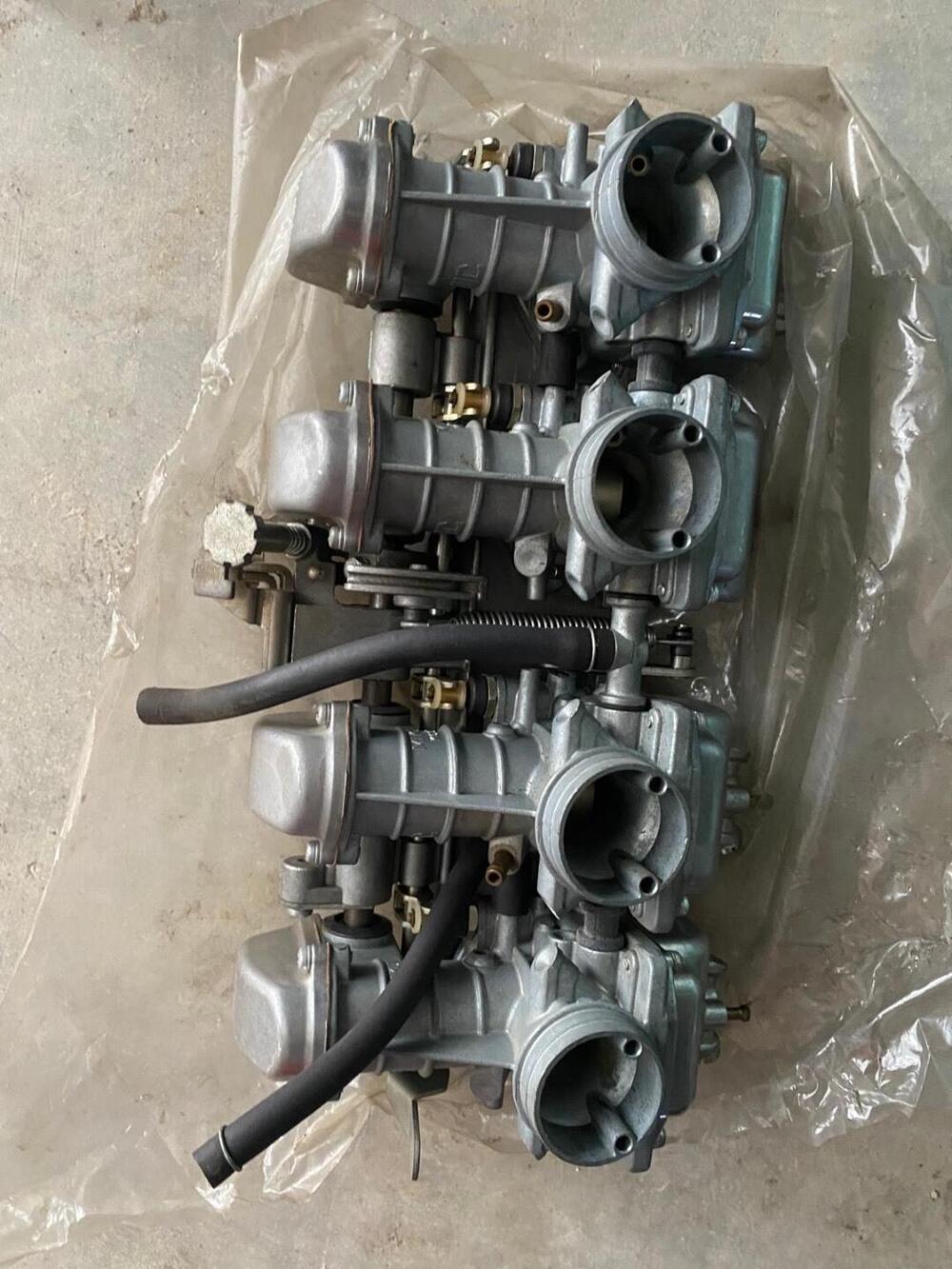 Kit 4 carburatori Mikuni per Kawasaki anni 1980-19