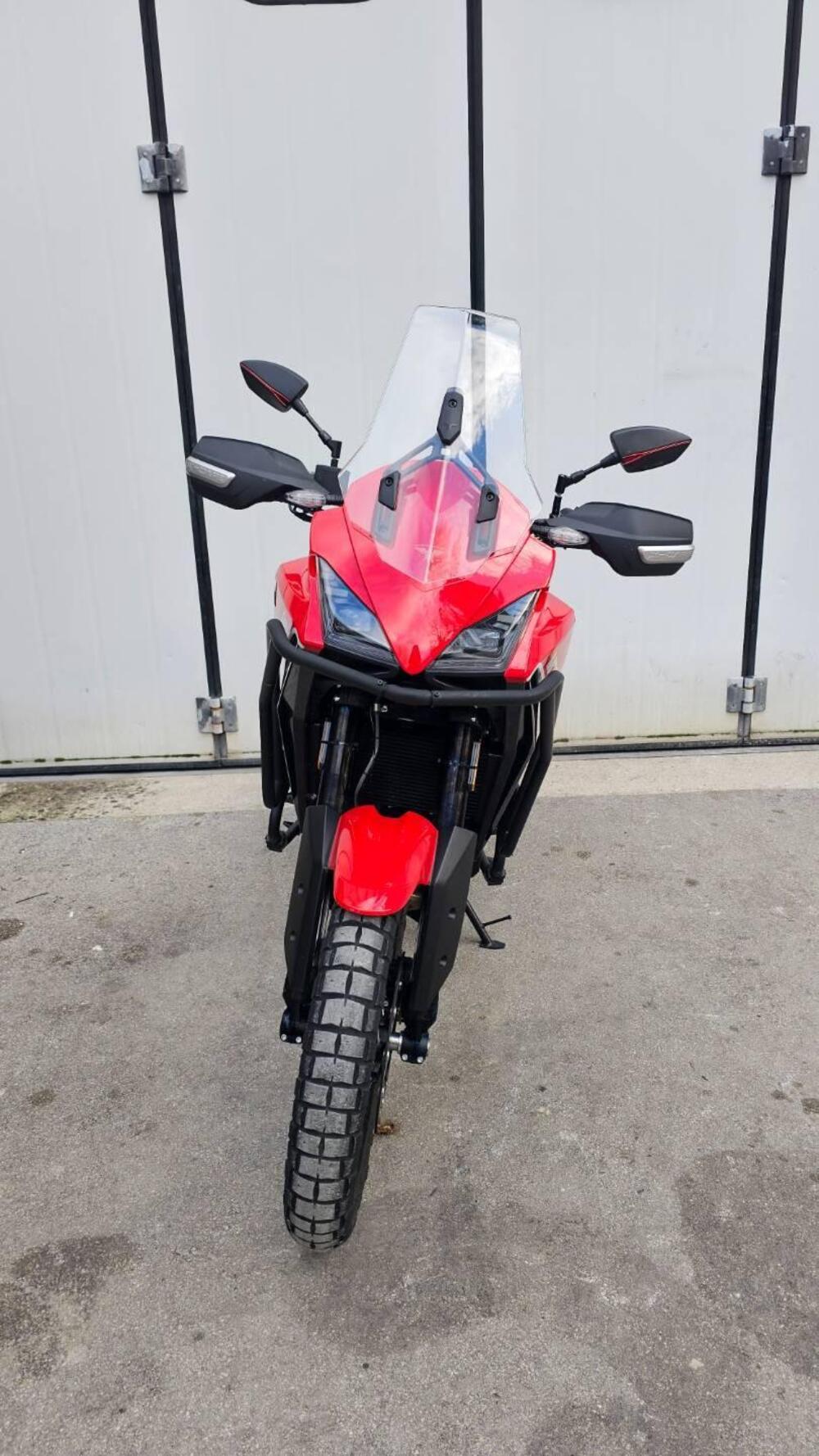 Moto Morini X-Cape 650 (2021 - 26) (3)