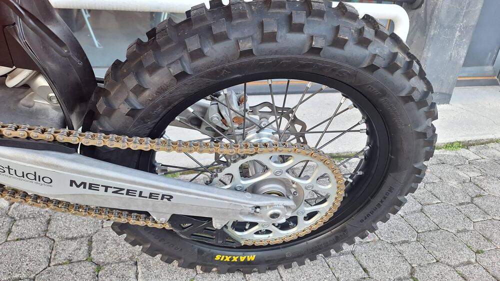 KTM 250 EXC-F (2023) (3)