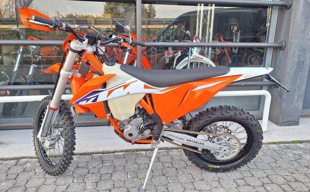 KTM 250 EXC-F (2023) (4)