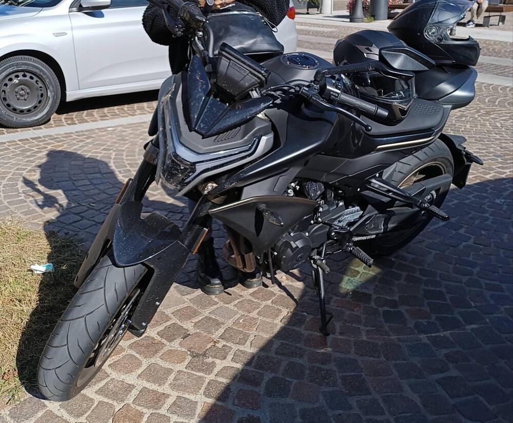 CFMOTO 800NK Sport (2023 - 26)