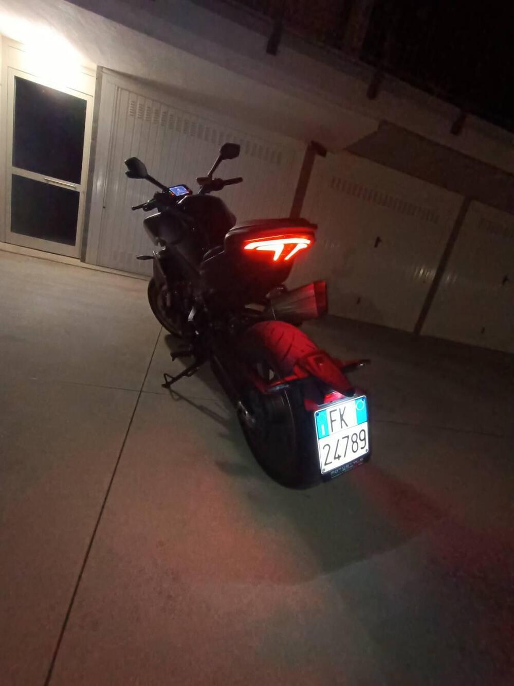 CFMOTO 800NK Sport (2023 - 26) (3)