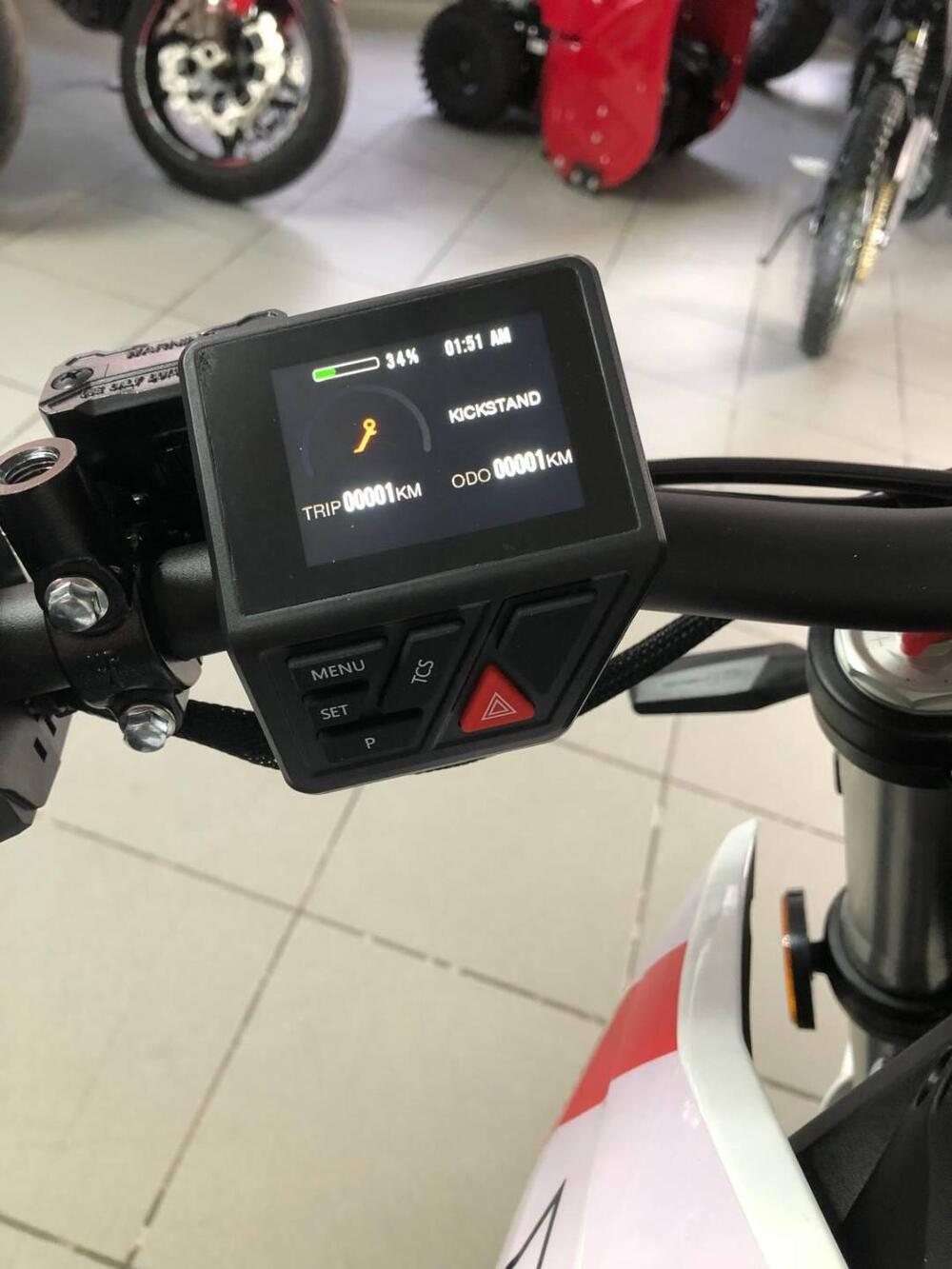 Zero XE (2025 - 26) (3)