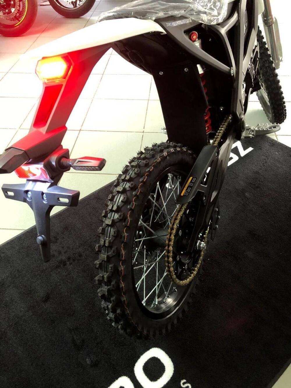 Zero XE (2025 - 26) (4)