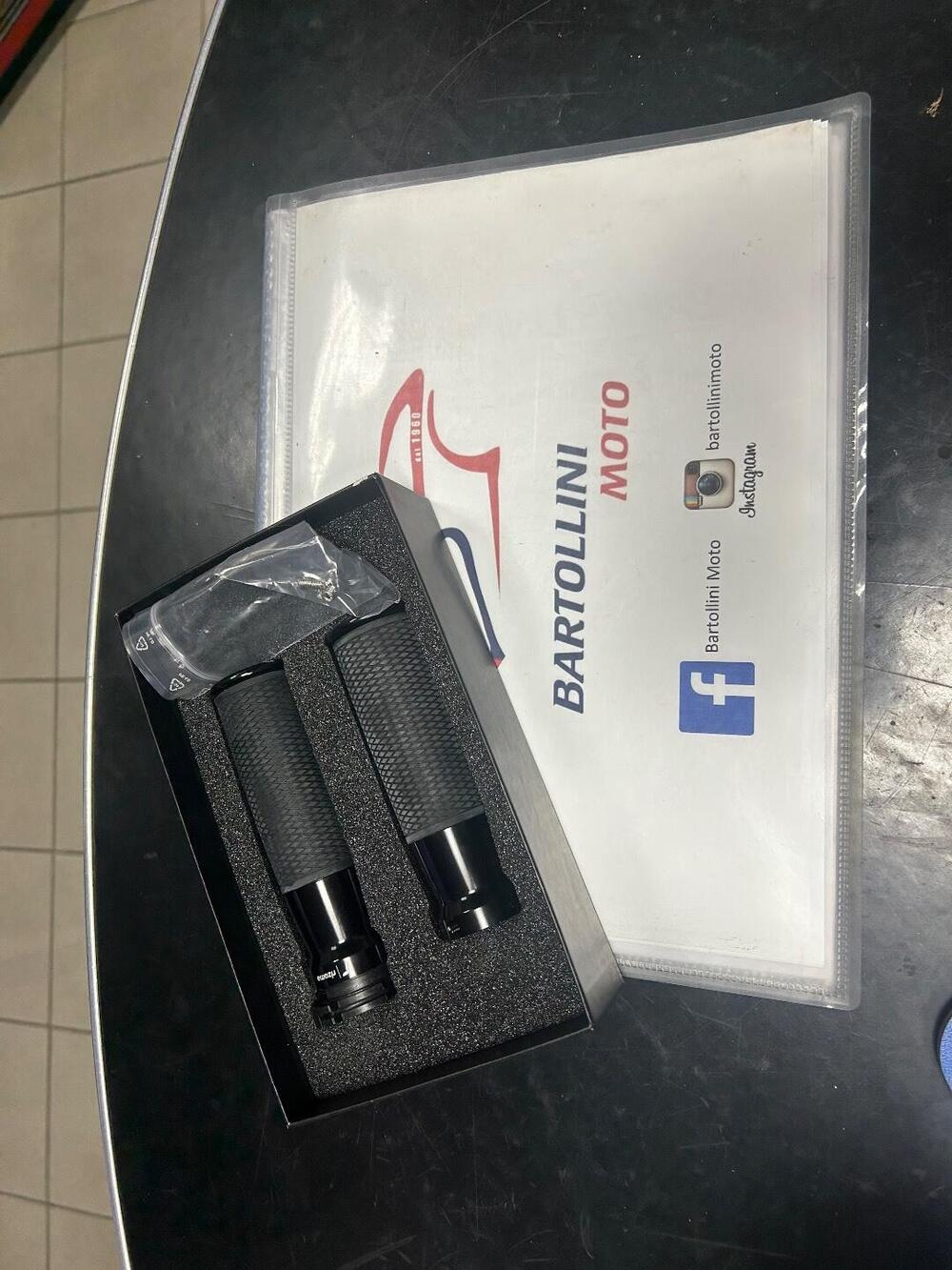 Manopole Rizoma G236