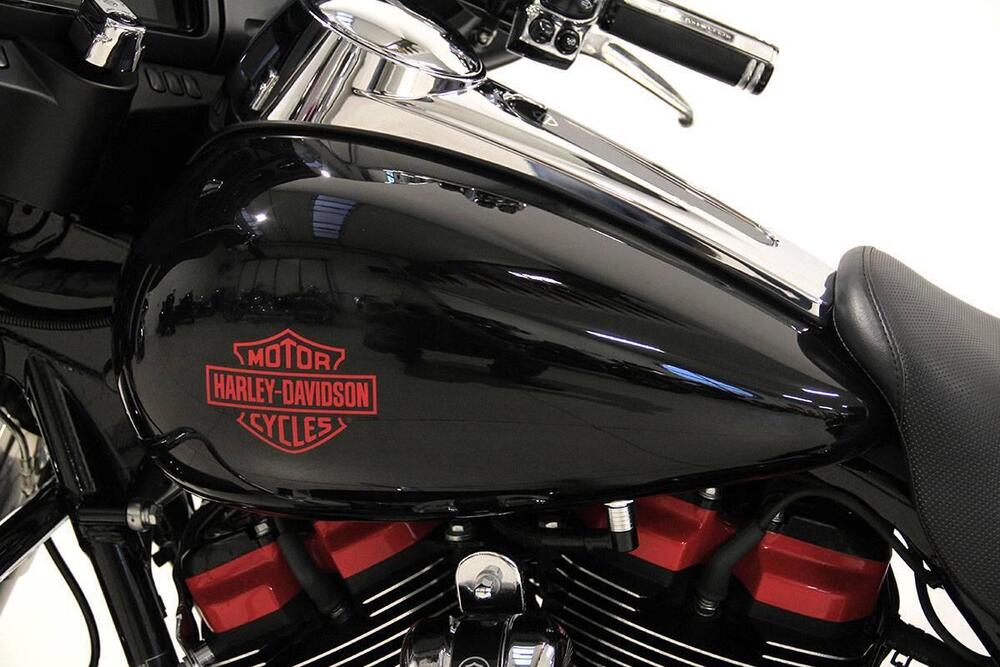 Harley-Davidson 107 Electra Glide (2019 - 20) - FLHT (19)
