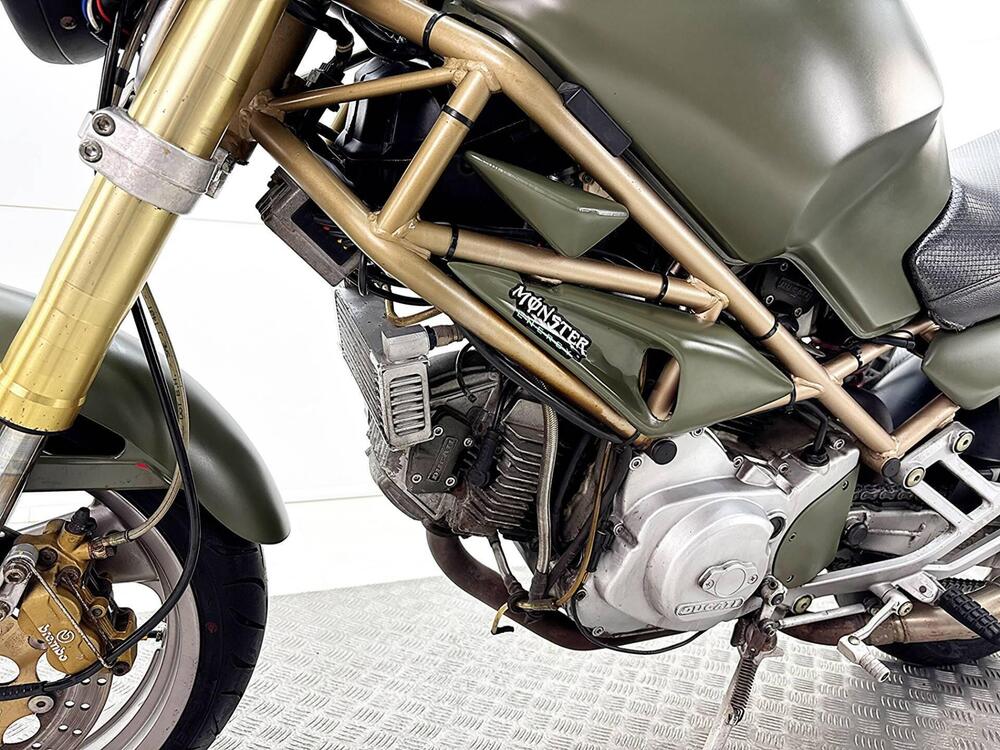 Ducati Monster 750 (1996 - 02) (14)