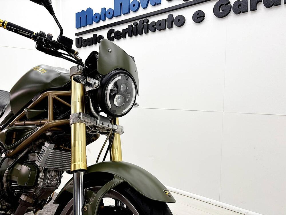 Ducati Monster 750 (1996 - 02) (10)