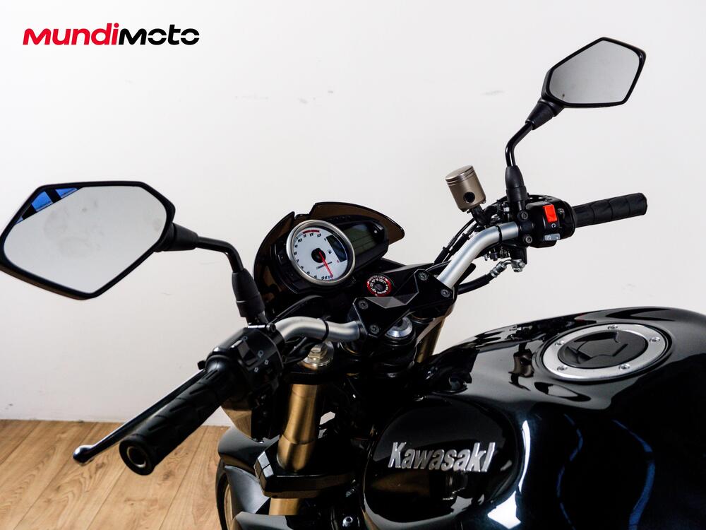 Kawasaki Z 1000 (2010 - 13) (11)