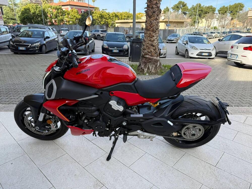 Ducati Diavel V4 (2023 - 26) (4)