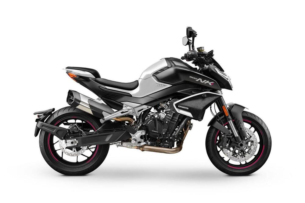 CFMOTO 800NK Advanced (2023 - 26)