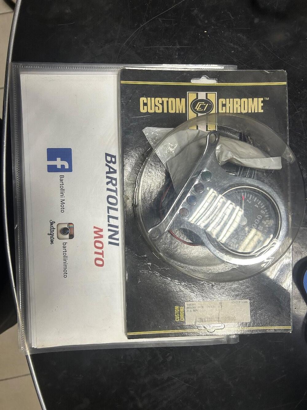 Conta chilometri orari custum chrome Custom Chrome