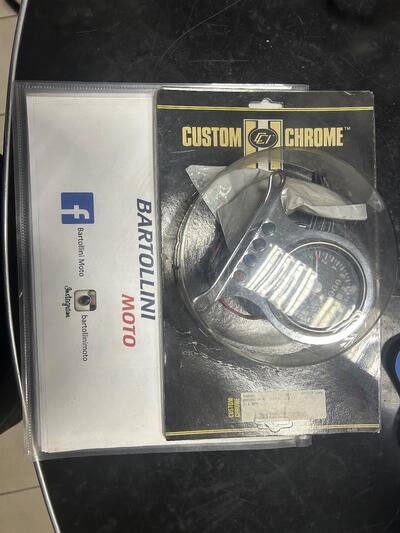 Conta chilometri orari custum chrome Custom Chrome