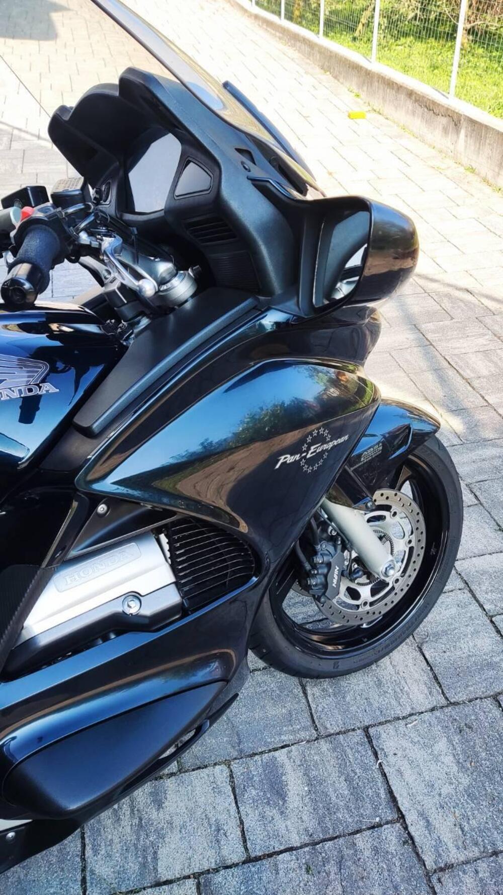 Honda Pan European ABS (2002 - 13) (3)