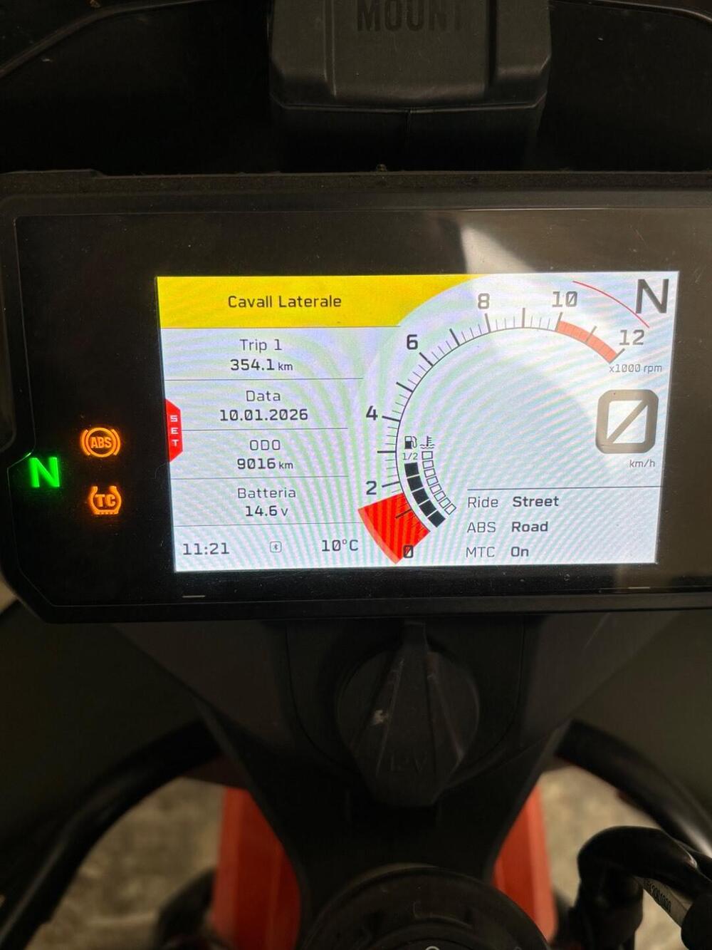 KTM 890 Adventure R (2022) (3)