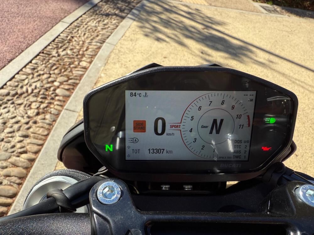 Ducati Hypermotard 950 RVE (2020) (6)