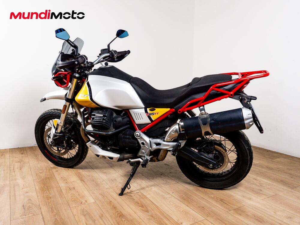 Moto Guzzi V85 TT Evocative Graphics (2021 - 23) (7)