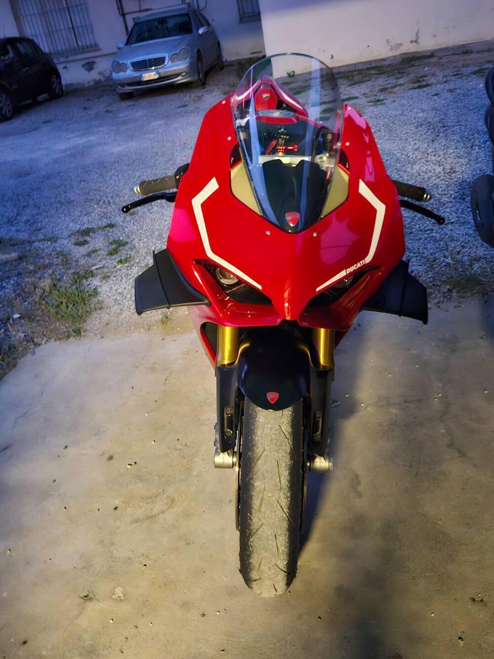 Ducati Panigale V4 S 1100 (2021) (5)